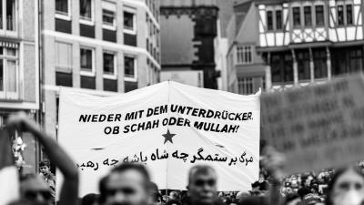 Solidaritäts-Protest in Frankfurt mit den protestierenden Iraner*innen